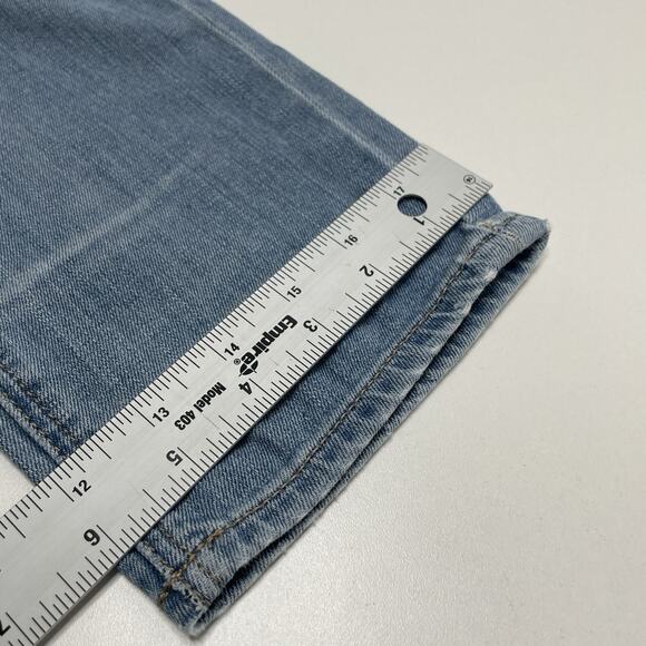 Express Size 4 Girlfriend Jeans Light Wash Distressed Soft Denim Casual Modern - Picture 10 of 13